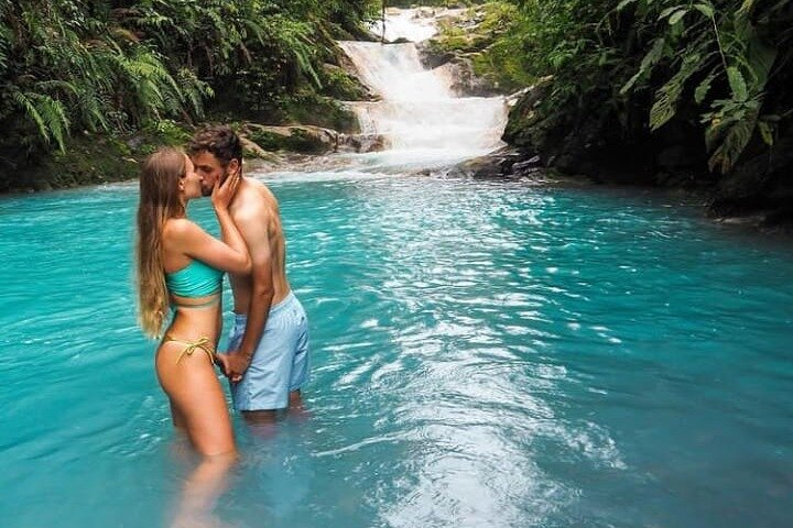 Blue Falls and Catarata Toro Hiking Tour  - Photo 1 of 6